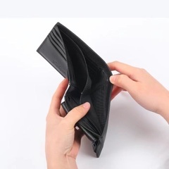 新品❤️財布  二ツ折リ 本革 スキミング防止 箱付き 黒 の画像