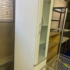食器棚の画像