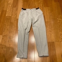 ビューティーアンドユース　アイスグレーパンツ　M