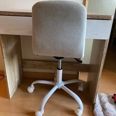 子供用デスク&チェアの画像