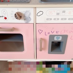 マイストーリー木製おしゃれな北欧風キッチンの画像