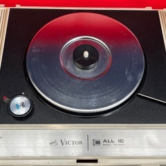Victor PE-8300 レコードプレーヤー 本体 No14651337赤の画像