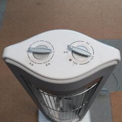 KOIZUMI コイズミ 遠赤電気ストーブ KKS-0956 2015年製の画像