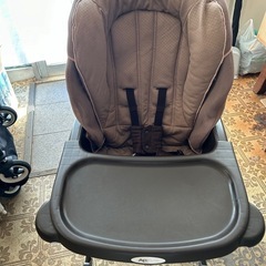 Aprica ユラリズムオートプラス ハイローチェア