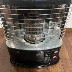 小さい石油ストーブ　現状品
