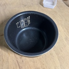 炊飯器　3合炊きの画像