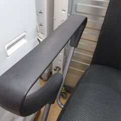143/612 メッシュチェア ワークチェア オフィス 事務 肘掛付きの画像