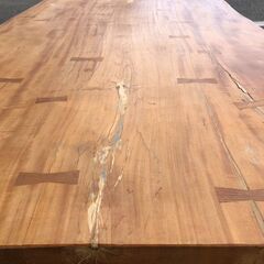 ▼値下げ▼【青コンテナ保管】1枚板座卓 くさび打ち ローテーブル テーブル センターテーブル 幅230×奥行95×高さ45cm  🚚自社配送時💳代引き可🚚(現金、クレジット、スマホ決済対応)の画像