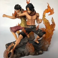 ワンピース ルフィとエース フィギュアの画像