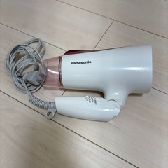 ヘアドライヤー