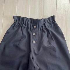 GU　ワイドパンツ　黒　140の画像