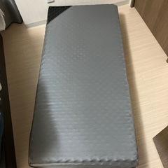 マットレス　ダブルベッド用（ニトリ・点で支える体圧分散敷布団）