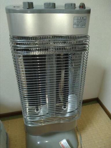 （値下げ交渉OK）電気ストーブ（ダイキン）
