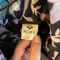 ROXY ダウン　Lサイズの画像