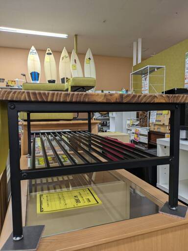 センターテーブル 【ジャングルジャングルイズミヤ広陵店】