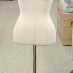 婦人トルソー バスト83cm ※全体的にシミあり TJ8745