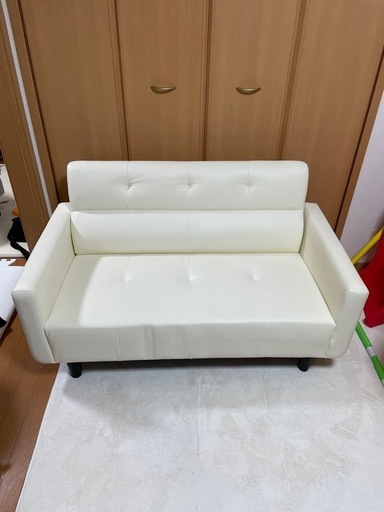 美品　ソファー　白色　　
