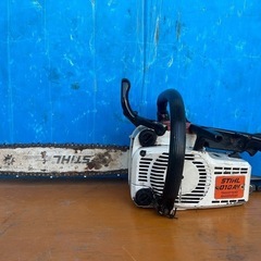 STIHLチェンソー 010AV　37cc 軽量　コンパクト ス...