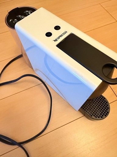 Nespresso Essenza Mini エスプレッソマシン 2020年製