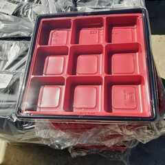 弁当箱　おせち　お菓子　テイクアウト　紙の手提げ袋有りますの画像