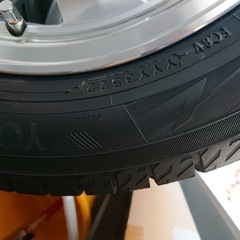 WEDS グラフトハチエス　ヨコハマ　スタッドレス　ig70 155/65R14 の画像