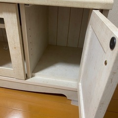 【取りに来てくれる方限定】ニトリ　テレビボード　白基調の画像