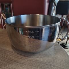 大きな計量カップ ステンレス製 ボウルにも 2.5L　/TJ-2151 2F北の画像