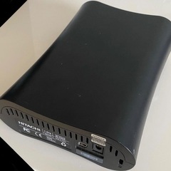 Hitachi ハードドライブ