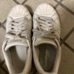 adidas アディダス　シューズ