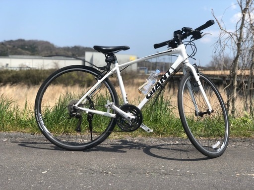 GIANT クロスバイク