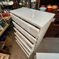 《売約済》【武蔵小山店】 チェスト ハイチェスト エナメルチェスト フルオープンレール フルスライドレール スライドレール ホワイト 6段 衣類収納 タンス 箪笥 衣装タンス 鏡面仕上げの画像