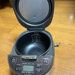 炊飯器　5合炊き