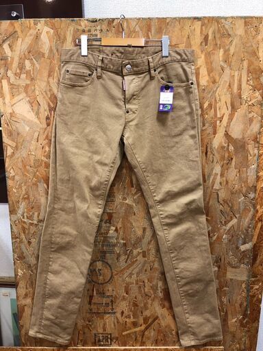 ディースクエアード　DSQUARED2　デニムパンツ