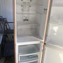 三菱冷凍冷蔵車の画像