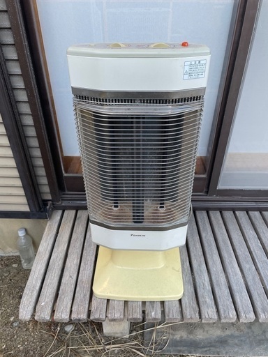 ダイキン 赤外線ヒーター 暖房器具 セラムヒーター