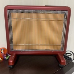 サンルミエ 赤 スタンド型電気ヒーター