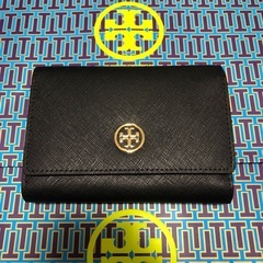 未使用品　トリーバーチ　折り財布