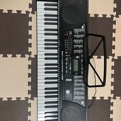 電子ピアノ