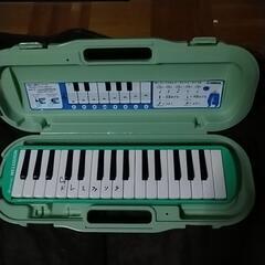 鍵盤ハーモニカ(専用バッグ付き)の画像