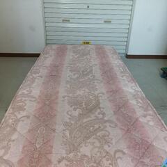 ★美品★合繊敷きふとん　シングル用