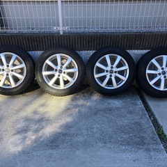 【お取引中】値下げ‼︎　スタッドレスタイヤ　175/65R15