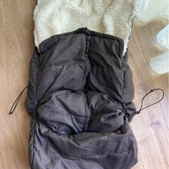 【美品】エアバギー　フットマフ