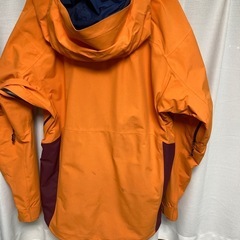 【お譲り先決定】Burton ak スノーボードウェア　ゴアテックス　ジャケット　の画像