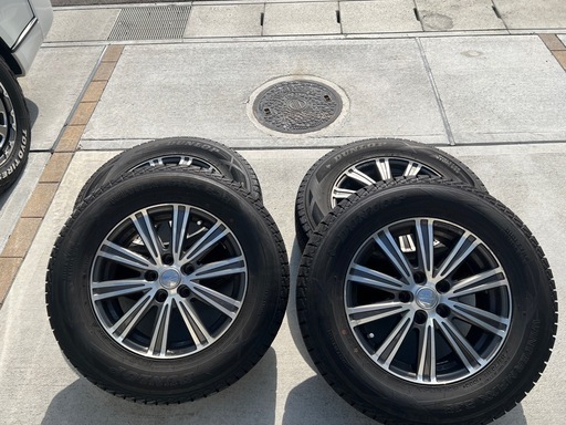 ホイールナット付き！バリ溝！ガリ傷なし！215/70/R16！ウィンターマックスSJ8   デリカ　エクストレイル  アウトランダー