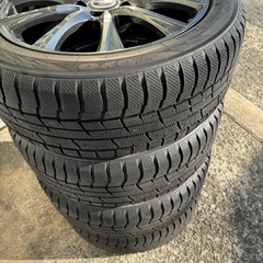 トーヨータイヤ　スタッドレスタイヤ 215/50R18 4本セット　ホイール付き　