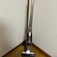 日立　コードレス掃除機　取引中