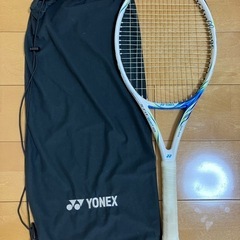 硬式テニスラケット