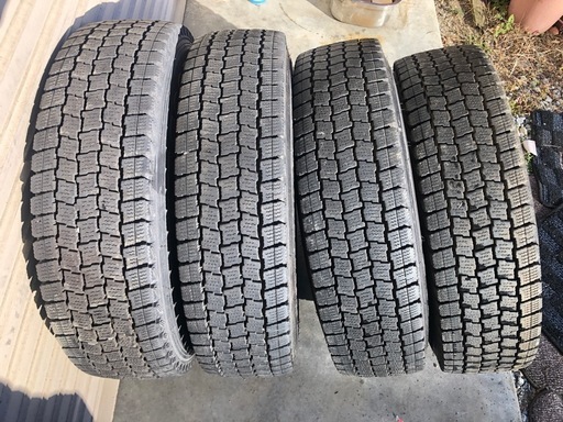 冬タイヤ ★ 165R14 ★トピー製スチールホイール付 バリ山スタッドレス4本組 ★ 引き取り限定 ★ バン トラック