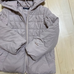110cm BeBe べべ　アウター　ダウンの画像