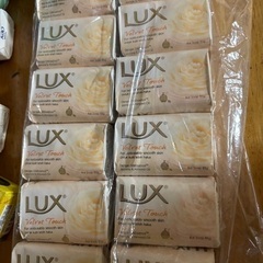 石鹸Lux12個